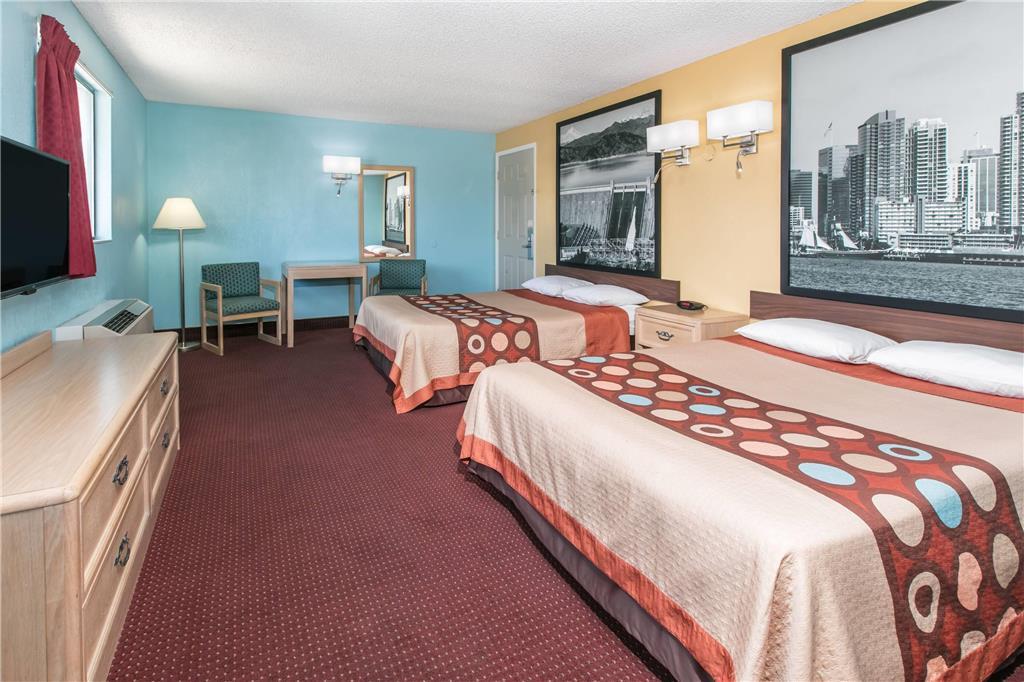 Super 8 By Wyndham Bishop Quarto foto
